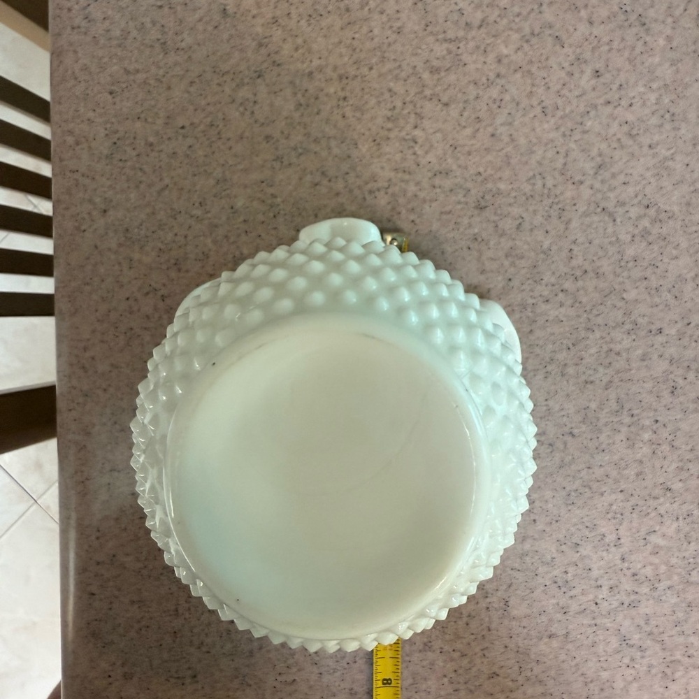 Fenton Hobnail bowl /vase white milk glass. - Picture 8 of 10